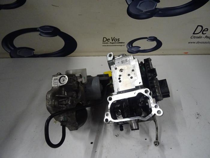 Motor de cambios de un Citroen C3 Picasso 2013