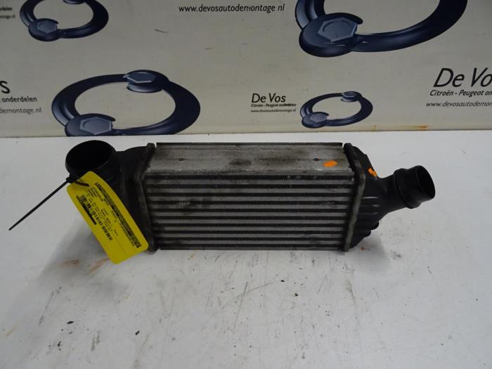 Usagé Intercooler Peugeot Expert Prix € 100,00 Règlement à la marge proposé par De Vos Onderdelen
