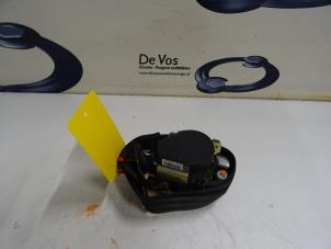 Used Seatbelt tensioner, left Citroen C4 Coupé (LA) 1.6 HDi 16V 110 Price € 80,00 Margin scheme offered by De Vos Autodemontagebedrijf