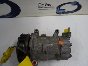 Used Air conditioning pump Peugeot 206 SW (2E/K) 1.4 Price € 135,00 Margin scheme offered by De Vos Autodemontagebedrijf