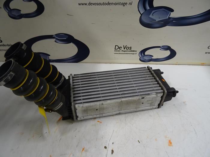Usagé Intercooler Peugeot 3008 Prix € 100,00 Règlement à la marge proposé par De Vos Onderdelen