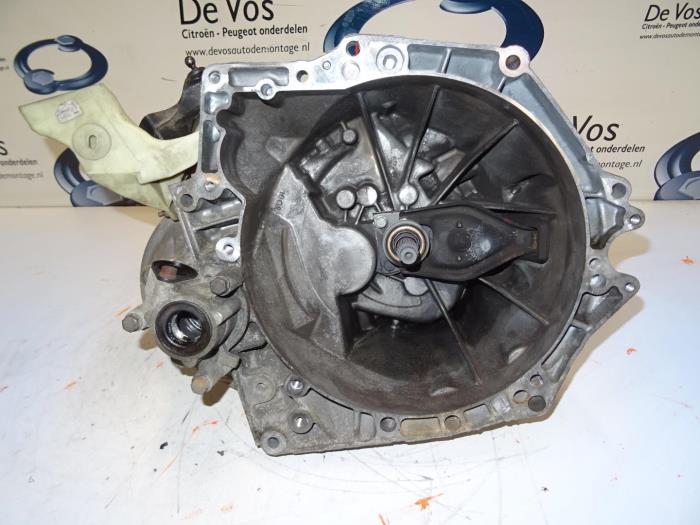 Gebrauchte Getriebe Peugeot 207 Preis € 600,00 Margenregelung angeboten von De Vos Onderdelen