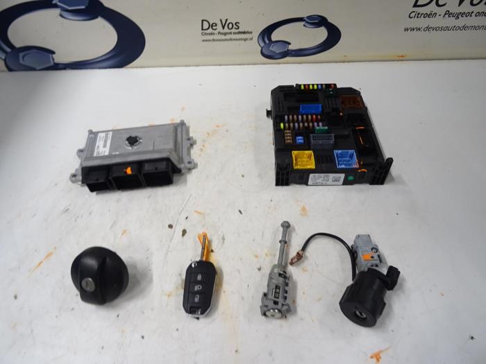 Used Engine management computer Citroen C3 Price € 350,00 Margin scheme offered by De Vos Onderdelen