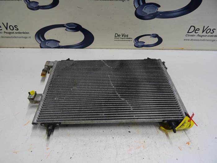 Air conditioning radiator from a Citroën C5 III Tourer (RW) 1.8 16V 2008