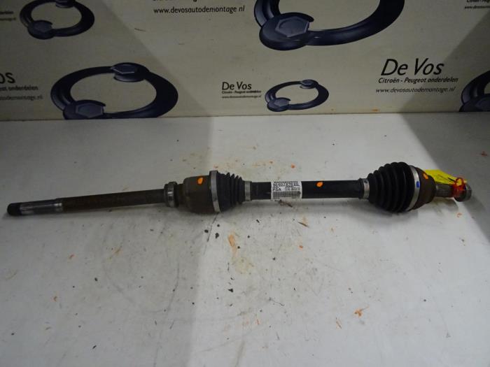 Front drive shaft, right from a Citroen Berlingo 2018