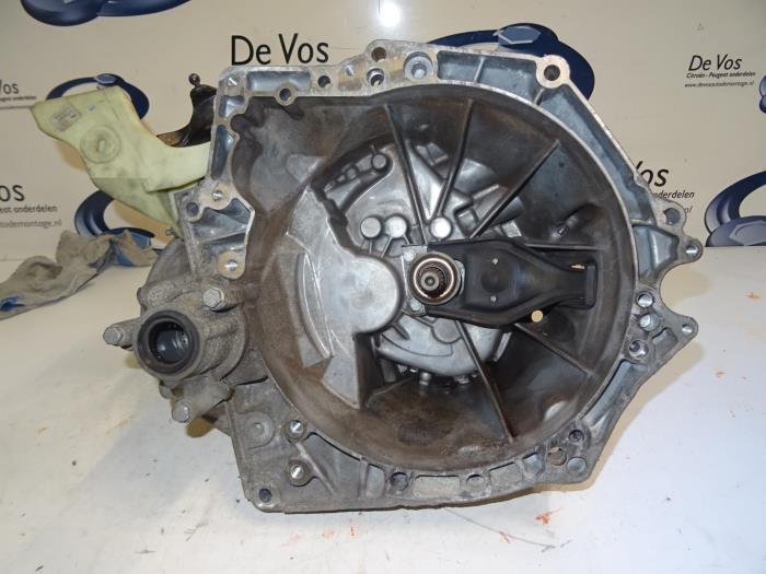 Gebrauchte Getriebe Peugeot 208 Preis € 550,00 Margenregelung angeboten von De Vos Onderdelen