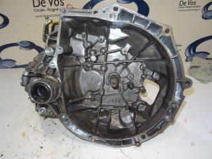 Gebrauchte Getriebe Peugeot 208 Preis € 550,00 Margenregelung angeboten von De Vos Autodemontagebedrijf