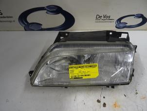 Used Headlight, left Citroen Xantia (X1/2) 1.8i Price € 55,00 Margin scheme offered by De Vos Autodemontagebedrijf