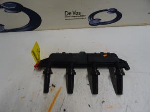 Used Ignition coil Peugeot 1007 (KM) 1.4 Price € 35,00 Margin scheme offered by De Vos Autodemontagebedrijf