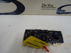 Używane Panel sterowania nagrzewnicy Peugeot 1007 (KM) 1.4 Cena € 35,00 Procedura marży oferowane przez De Vos Autodemontagebedrijf