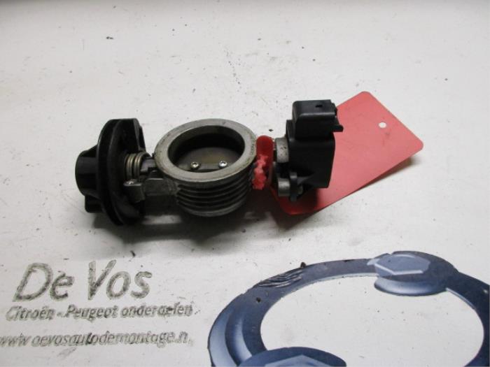 Gebrauchte Drosselklappengehäuse Peugeot 306 Break (7E) 1.6i XR,XT,ST Preis € 55,00 Margenregelung angeboten von De Vos Onderdelen
