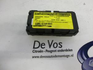 Usados Módulo de presión de neumáticos Peugeot 607 (9D/U) 2.0 HDiF 16V Precio € 45,00 Norma de margen ofrecido por De Vos Autodemontagebedrijf