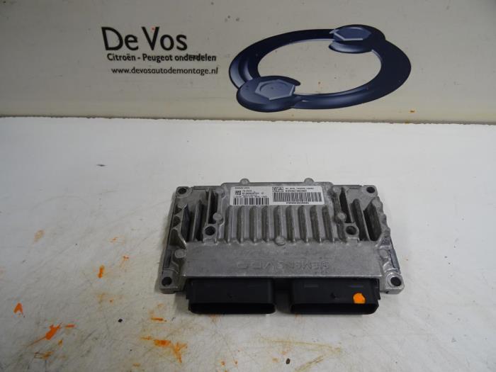 Used Automatic gearbox computer Peugeot 308 SW (4E/H) 1.6 16V THP Autom. Price € 90,00 Margin scheme offered by De Vos Onderdelen
