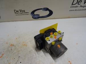 Gebrauchte ABS Pumpe Citroen Jumper Preis € 350,00 Margenregelung angeboten von De Vos Autodemontagebedrijf