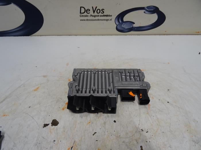 Used Start/Stop computer Peugeot 308 Price € 115,00 Margin scheme offered by De Vos Onderdelen