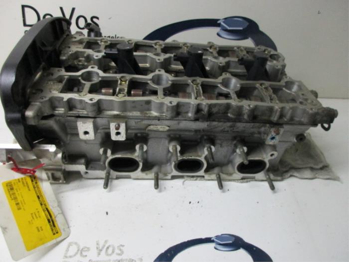 Gebrauchte Zylinderkopf Peugeot 406 (8B) 3.0 V6 24V Preis € 250,00 Margenregelung angeboten von De Vos Onderdelen