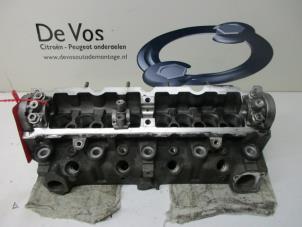 Used Cylinder head Peugeot Partner Price € 150,00 Margin scheme offered by De Vos Autodemontagebedrijf