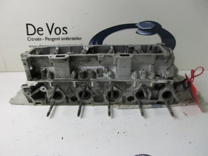 Topplock Peugeot 206 (2A/C/H/J/S), 1998 / 2012 1.4 HDi, Halvkombi (Hatchback), Diesel, 1.399cc, 50kW (68pk), FWD, DV4TD; 8HX, 2001-09 / 2009-02, 2C8HX; 2A8HX; 2S8HX (Begagnad)