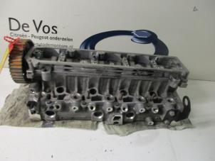 Gebrauchte Zylinderkopf Peugeot 306 Preis € 250,00 Margenregelung angeboten von De Vos Autodemontagebedrijf