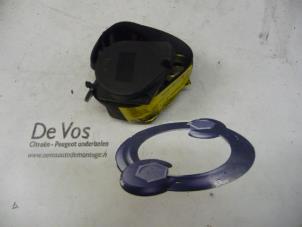 Used Rear seatbelt, left Peugeot 306 (7D) 1.6 Price € 35,00 Margin scheme offered by De Vos Autodemontagebedrijf