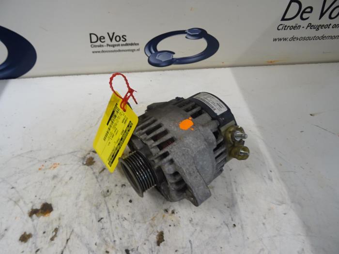 Usagé Dynamo Citroen C1 1.0 12V Prix € 55,00 Règlement à la marge proposé par De Vos Onderdelen