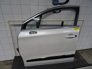 Używane Drzwi lewe przednie wersja 4-drzwiowa Citroen DS4 Cena € 300,00 Procedura marży oferowane przez De Vos Autodemontagebedrijf
