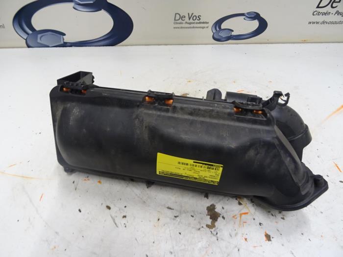 Begagnade Luftfilterhus Citroen DS4 Pris € 55,00 Marginaltabell erbjuds av De Vos Onderdelen