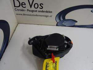 Usagé Tendeur de ceinture droit Peugeot 308 Prix € 80,00 Règlement à la marge proposé par De Vos Autodemontagebedrijf