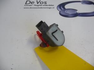 Usados Sensor (otros) Citroen DS5 Precio € 50,00 Norma de margen ofrecido por De Vos Autodemontagebedrijf
