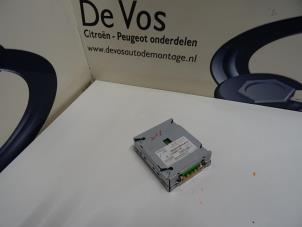 Used Navigation module Peugeot 4007 Price € 160,00 Margin scheme offered by De Vos Autodemontagebedrijf