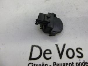 Regnsensor från en Citroën C5 I Berline (DC) 3.0 V6 24V 2003