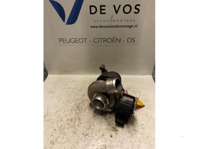 Używane Turbo Citroen C-Crosser 2.2 HDiF 16V Cena € 650,00 Procedura marży oferowane przez De Vos Onderdelen