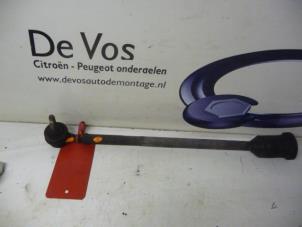 Used Tie rod, right Peugeot 306 (7A/C/S) 1.9 D Price € 25,00 Margin scheme offered by De Vos Autodemontagebedrijf