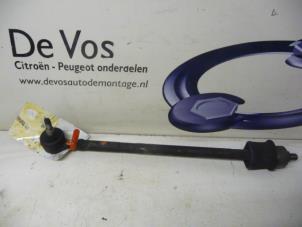 Used Tie rod, right Peugeot 306 Break (7E) 1.9 D,XND Price € 25,00 Margin scheme offered by De Vos Autodemontagebedrijf