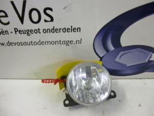 Gebrauchte Fernlicht rechts Citroen C3 Picasso (SH) 1.6 HDi 16V 90 Preis € 25,00 Margenregelung angeboten von De Vos Autodemontagebedrijf