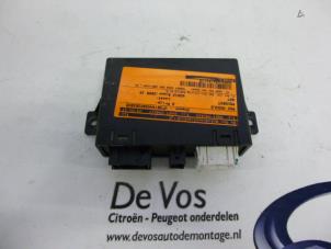Used PDC Module Peugeot 607 (9D/U) 2.2 HDi 16V FAP Price € 70,00 Margin scheme offered by De Vos Autodemontagebedrijf