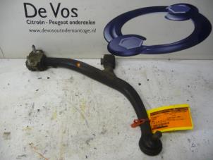 Used Front wishbone, right Citroen Saxo 1.6 VTR Price € 55,00 Margin scheme offered by De Vos Autodemontagebedrijf