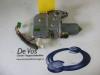 Sunroof motor from a Peugeot 306 (7A/C/S) 1.9 DT 1997