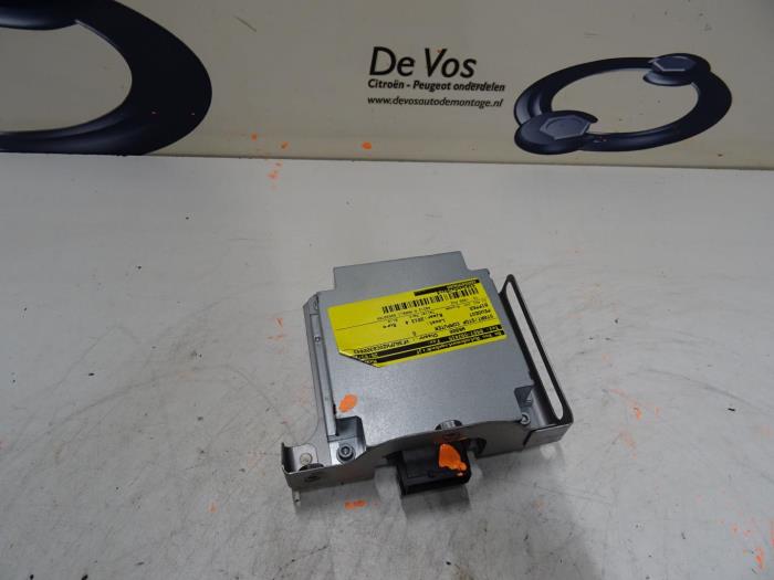 Used Start/Stop computer Peugeot Bipper Price € 250,00 Margin scheme offered by De Vos Onderdelen