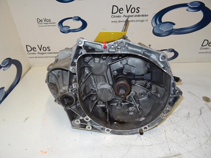 Gearbox from a Peugeot 3008 2016