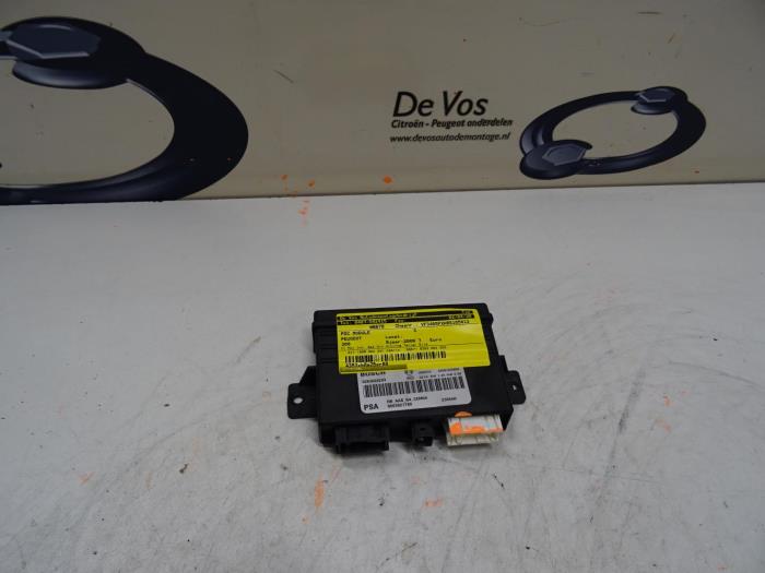 Begagnade PDC-modul Peugeot 308 Pris € 70,00 Marginaltabell erbjuds av De Vos Onderdelen