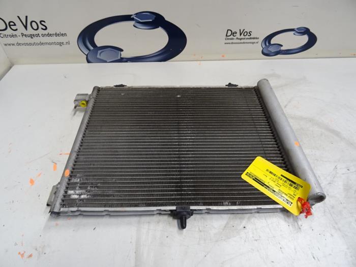 Begagnade AC-radiator Peugeot 208 Pris € 100,00 Marginaltabell erbjuds av De Vos Onderdelen
