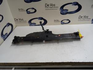 Used Lock plate Citroen DS5 Price € 25,00 Margin scheme offered by De Vos Autodemontagebedrijf