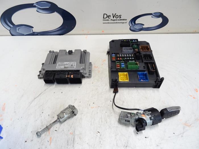 Used Engine management computer Citroen C4 Price € 350,00 Margin scheme offered by De Vos Onderdelen