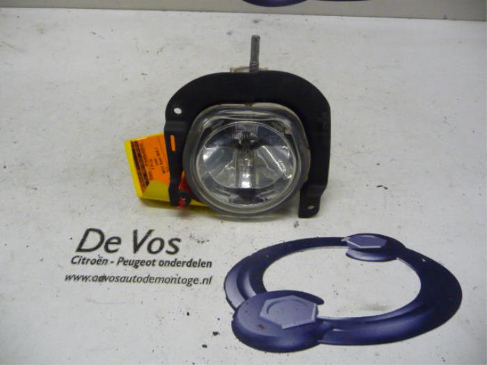 Używane Halogen prawy Citroen Nemo Combi (AJ) 1.4 HDi 70 Cena € 25,00 Procedura marży oferowane przez De Vos Onderdelen
