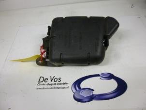 Gebrauchte Relais Halterung Citroen Nemo Combi (AJ) 1.4 HDi 70 Preis € 20,00 Margenregelung angeboten von De Vos Autodemontagebedrijf