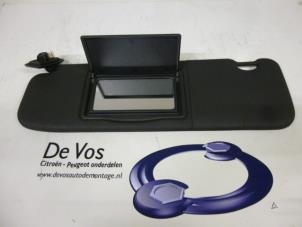 Used Sun visor Peugeot 306 (7D) 1.8 Price € 25,00 Margin scheme offered by De Vos Autodemontagebedrijf