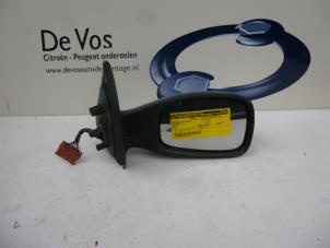 Used Wing mirror, right Peugeot 306 (7A/C/S) 2.0 GTI 16V Price € 45,00 Margin scheme offered by De Vos Autodemontagebedrijf