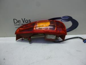Used Taillight, left Peugeot 807 2.0 HDi 16V 120 Price € 55,00 Margin scheme offered by De Vos Autodemontagebedrijf