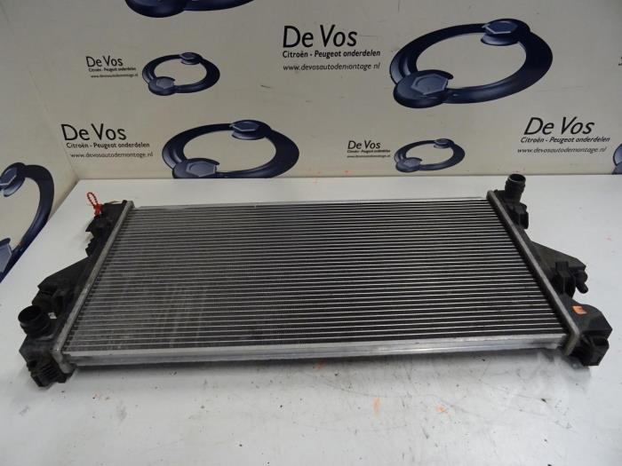 Gebrauchte Kühler Peugeot Boxer (U9) 2.2 HDi 100 Euro 4 Preis € 80,00 Margenregelung angeboten von De Vos Onderdelen